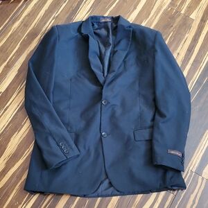 Black suit jacket with Notched Lapels and Regular Fit